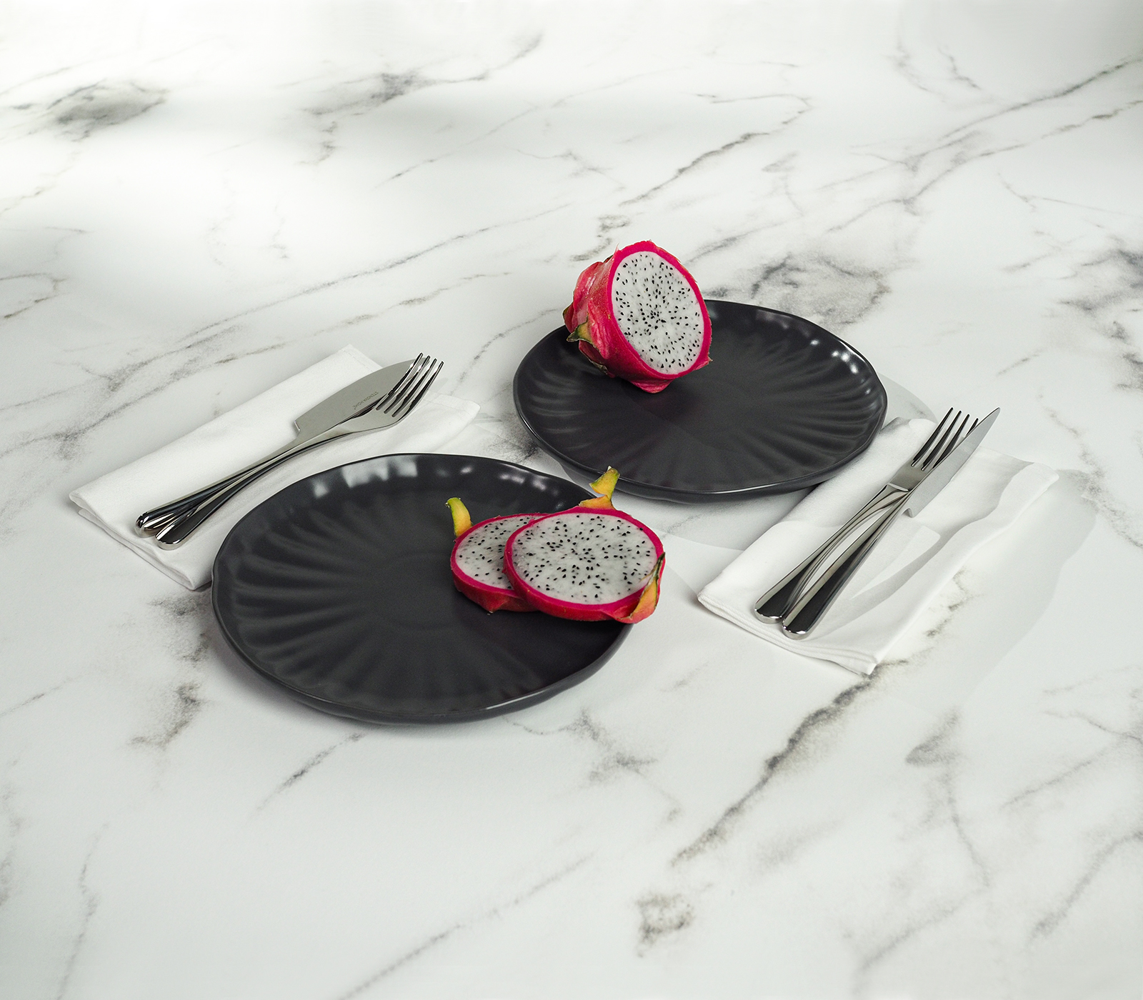 Набор тарелок закусочных LOTUS (черный) (скоро в наличии)